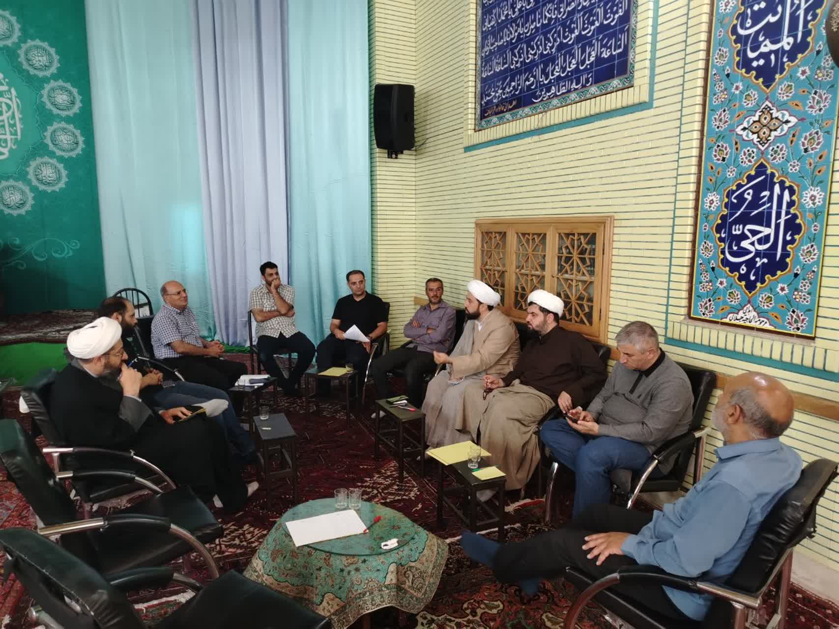 دومین نشست فرهنگی اعضای مسجد نبیّ اکرم (ص) با حضور حجت الاسلام و المسلمین وافی 19-06-1404